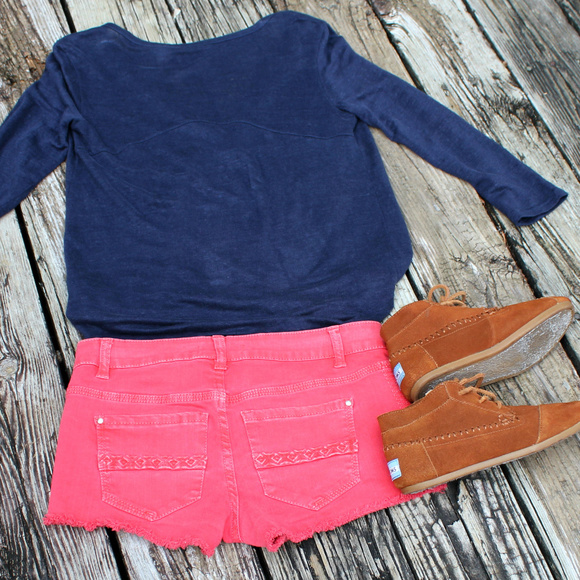 Red Aztec Distressed Denim Shorty Shorts Cutoffs 1 - Picture 3 of 8